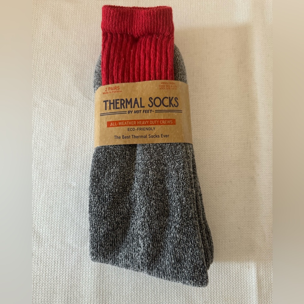 NWT Thermal Socks by Hot Feet-2 pair of Men's All-Weather Heavy Duty Crew Socks
